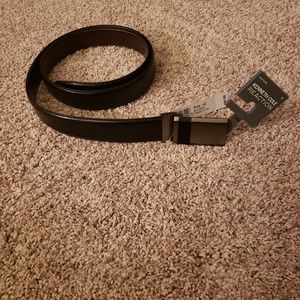 *NWT* Kenneth Cole Belt